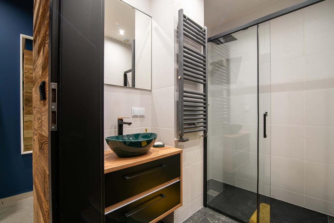 The Pop Art Apartment คาโตวีตเซ ภายนอก รูปภาพ